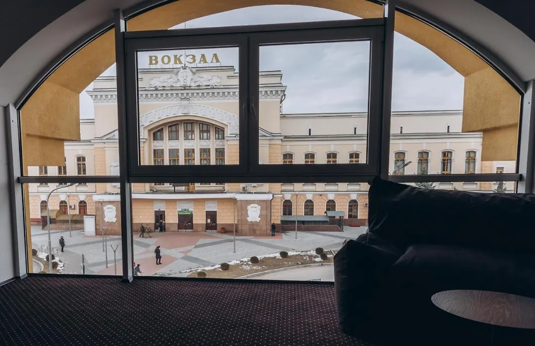 Готель хостел Rooms-1