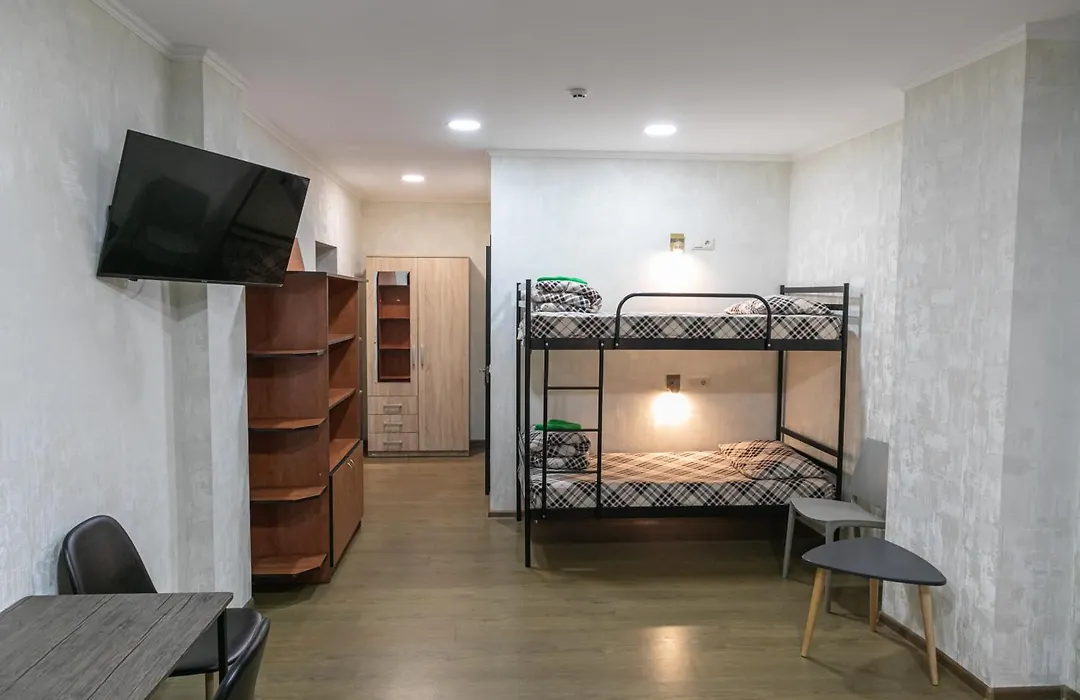 Alina Hotel & Hostel-1