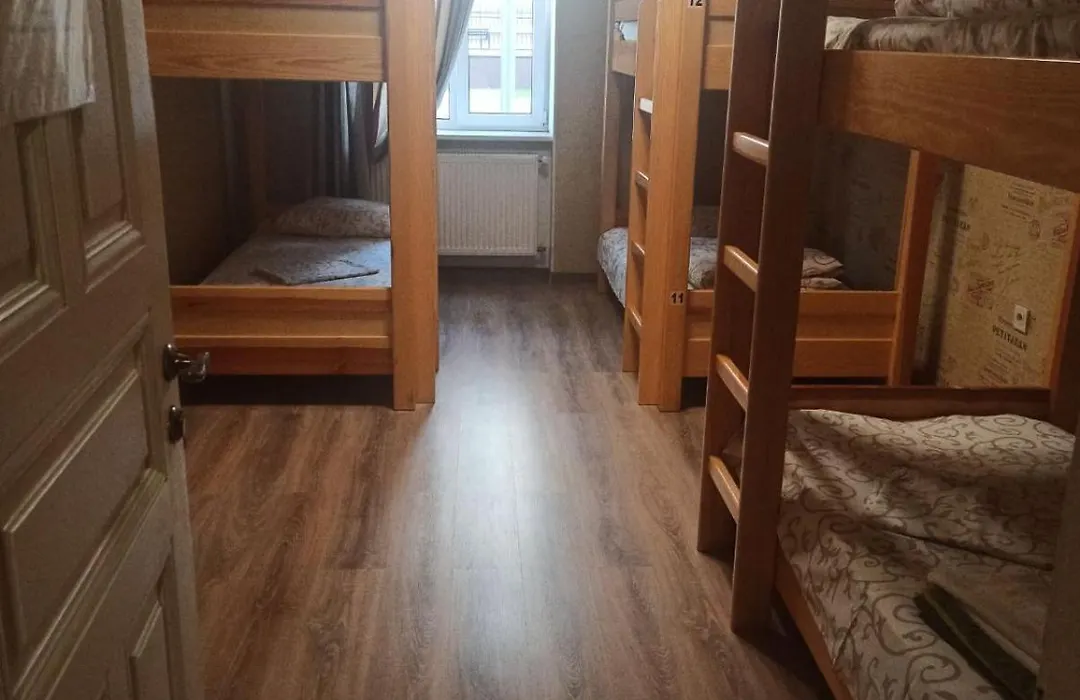 Hostel Q ,15 хв до жд вокзалу-1