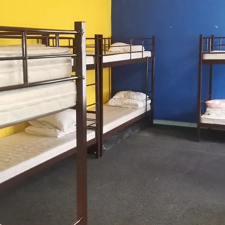 Kosher Hostel-2
