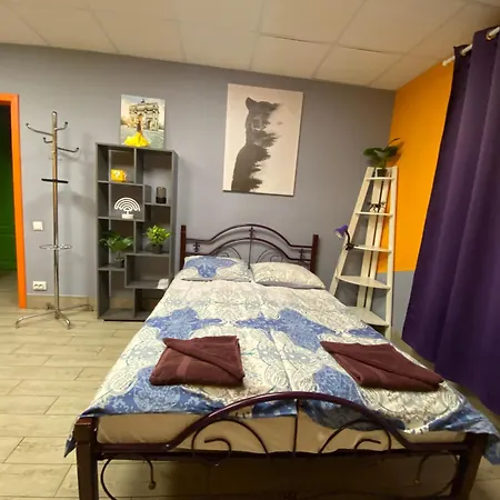 Hostel Meridian-2