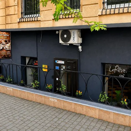 Le Reve City Hostel-3