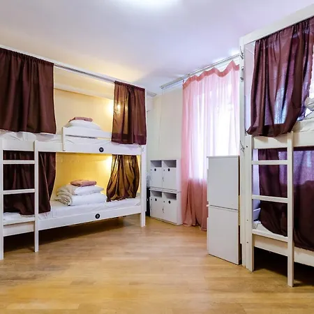 Sun City Hostel 3-2