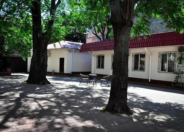 Old Courtyard Hostel Одеса