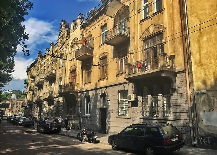Friends Hostel Lviv Rustaveli Str